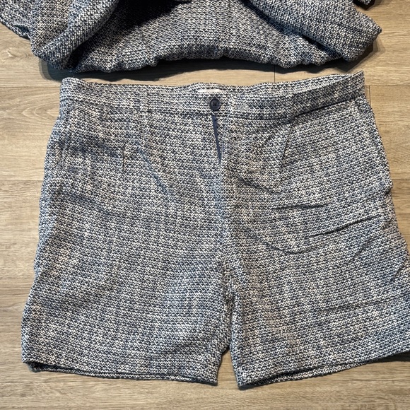 Blue and White Button-Up Shirt and Shorts Set by H&M - Picture 9 of 9